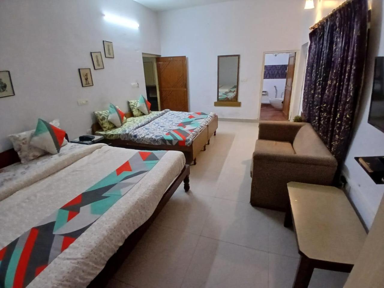 Hotel Singhasan House Τζαϊπούρ Εξωτερικό φωτογραφία